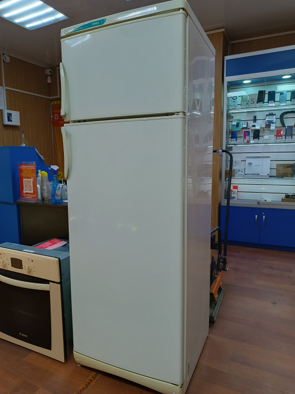 Купить ХОЛОДИЛЬНИК Stinol 256 Б/У за 6 999 руб. — состояние 9/10