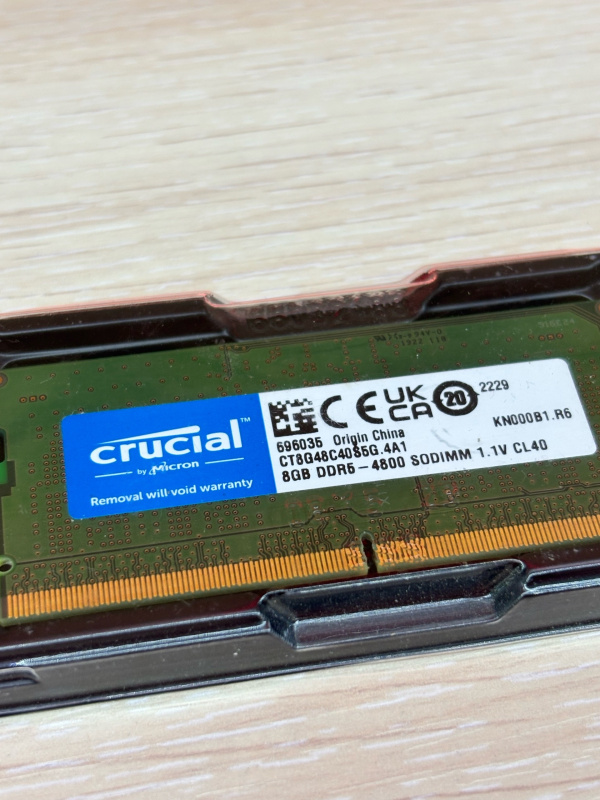 Оперативная память  Crucial CT8G48C40S5