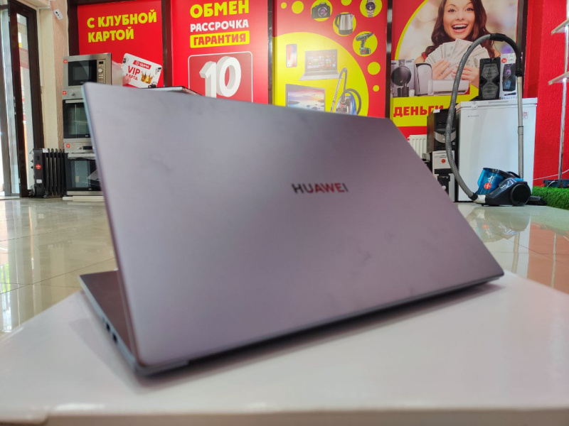 Huawei matebook d 15 bod wfh9. Samsung Galaxy book2 Pro 13. Ноутбук леново 2021. Galaxy book2 Pro серебро. Ноутбук Lenovo на столе.