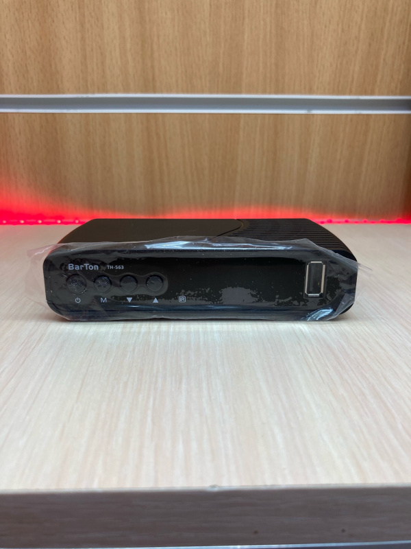 TV Приставка  Barton th-563