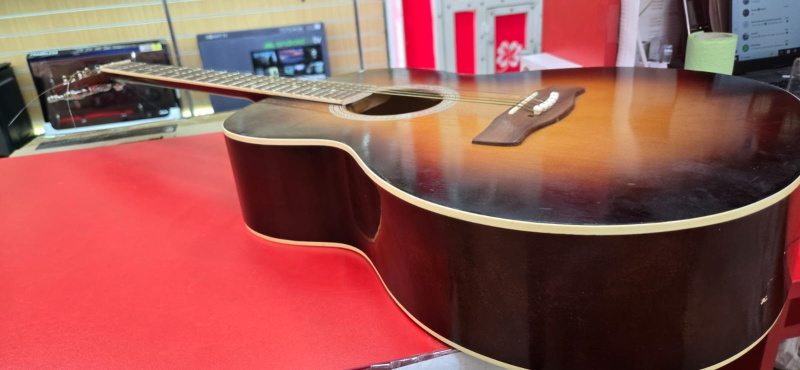 ГИТАРА СТРУННАЯ Renoma --