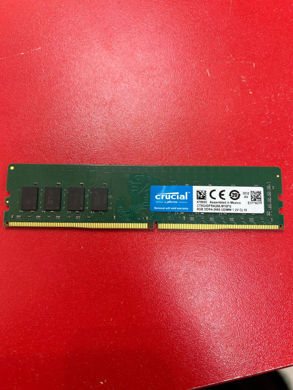 Оперативка Crucial CT8G4DFRA266