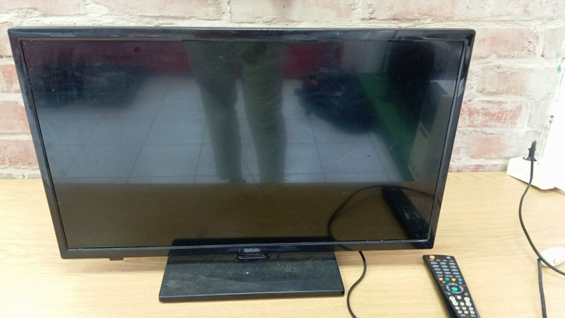 Телевизор BBK 24LEM-1001