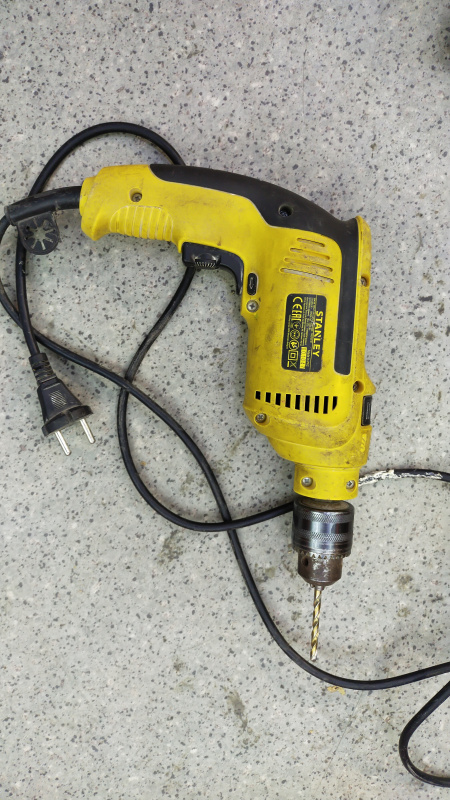 Дрель Stanley SFMCD700C2K