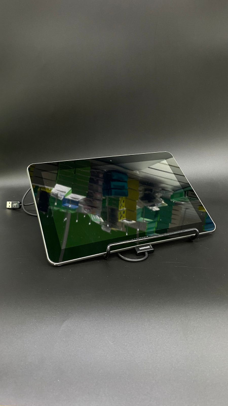 Планшет Samsung Galaxy Tab 10.1 P7500
