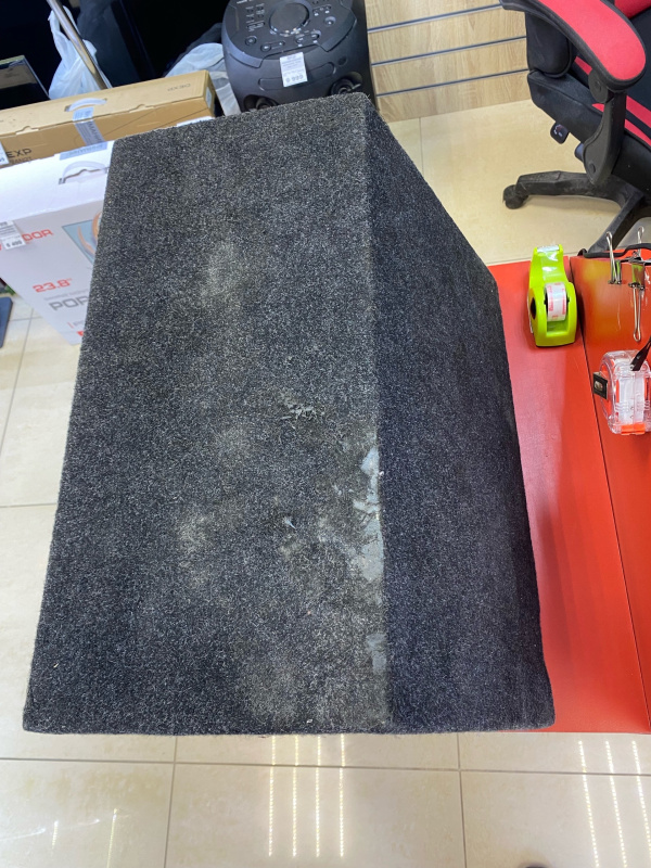 Авто сабвуфер Magnum 10