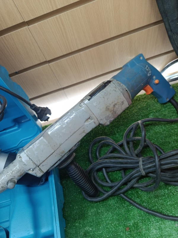 Иэ 4712 перфоратор. Перфоратор иэ. Dauer перфоратор 4716. Иэ 4713 перфоратор. Иэ 4713 перфоратор.