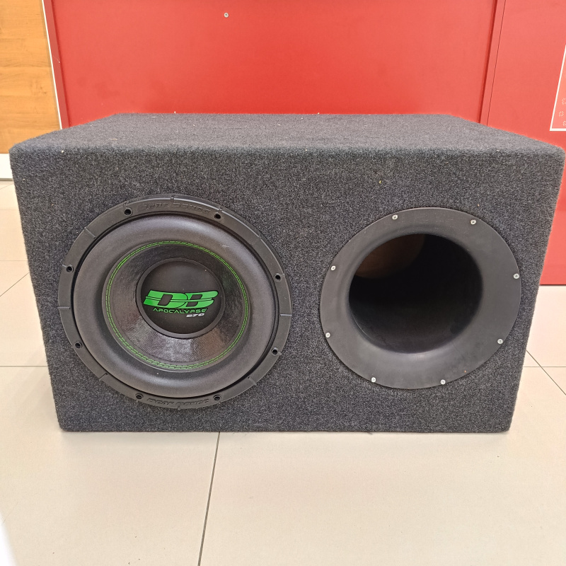 Авто сабвуфер Apocalypse 270