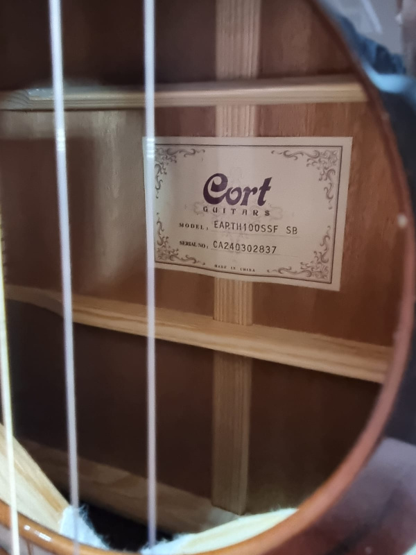 Акустическая гитара Cort 100SSF-SB