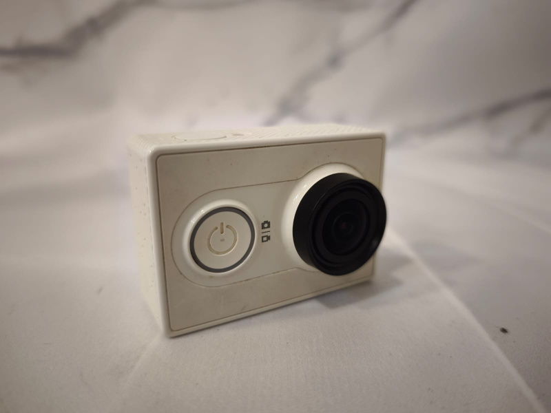 Видеокамера Xiaomi Xiaomi YI Basic