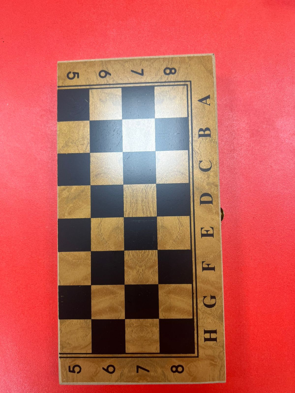 Настрольная игра Шахматы 3 в 1 .