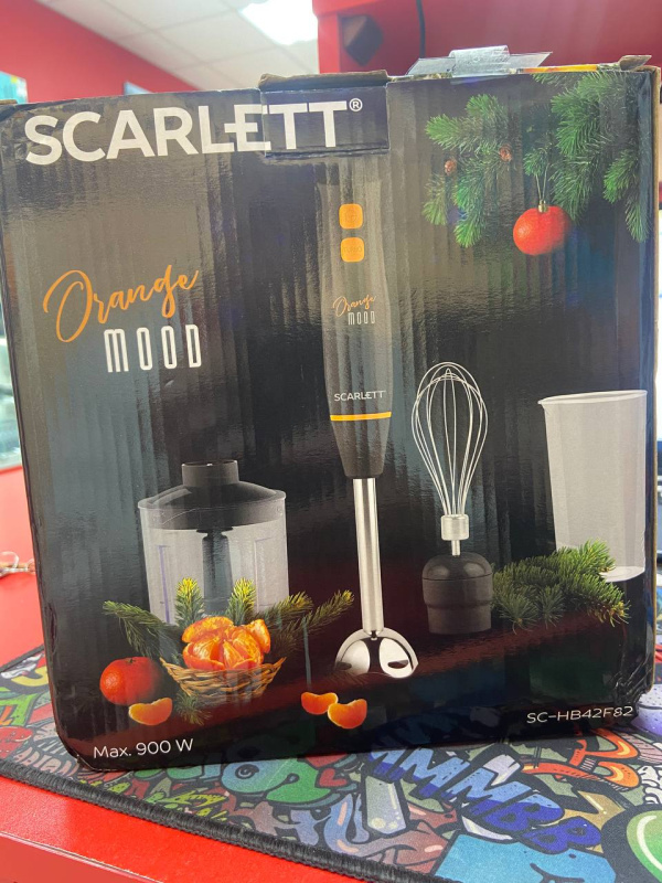 Блендер Scarlett SC-HB42F82