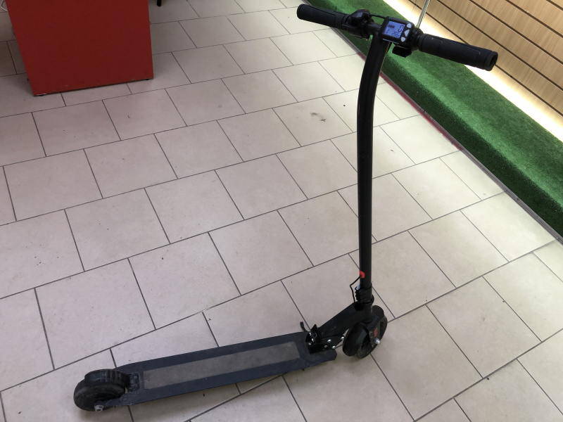 Купить Самокат ЭЛЕКТРОСАМОКАТ Hyper Slim VX662 Б/У за 0 руб ...