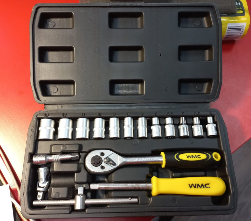 17 tools. Набор инструментов WMC Tools 1064. На 17 инструмент. Набор Top Tools 17b716. Нож Top Tools 17b518.
