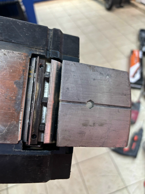 Электрорубанок Startex TF-PP005