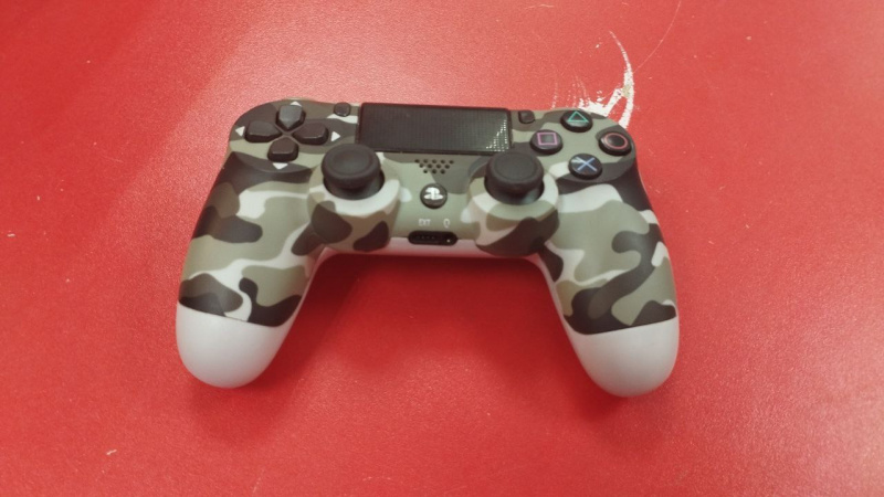 Джойстик Sony PS4