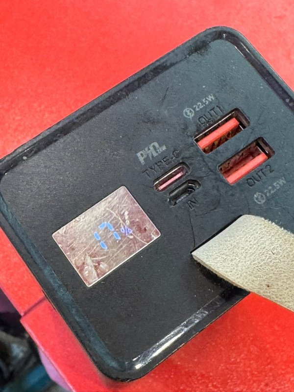 Внешний аккумулятор Hoco 40 000