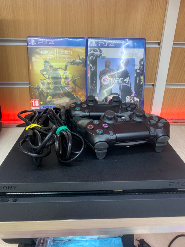 PlayStation Sony 4 slim 1tb