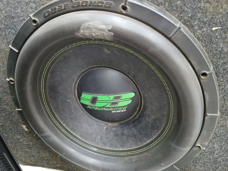 Авто сабвуфер Apocalypse db-sa252d2