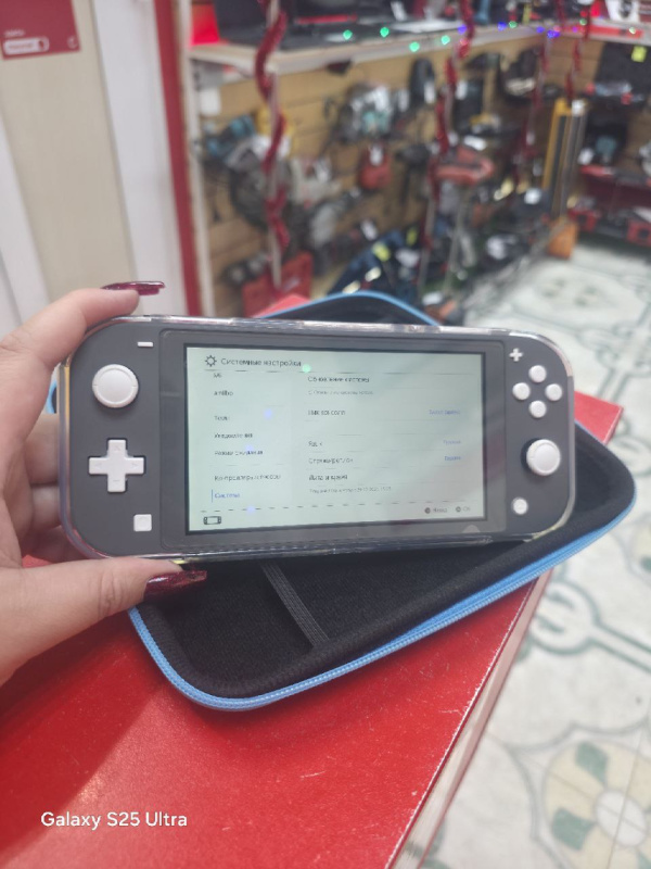 Игровая приставка Nintendo Switch Lite