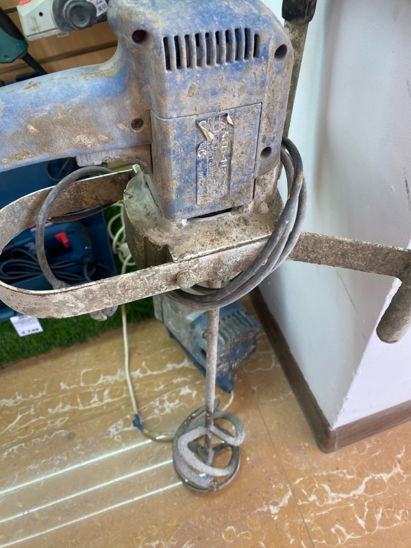 Шуруповерт Makita DF330D