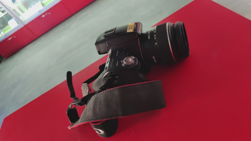 Видеокамера Sony Alpha 35