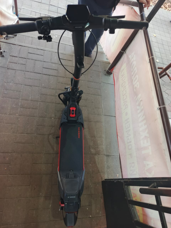 Самокат Segway eKickScooter GT3 PRO