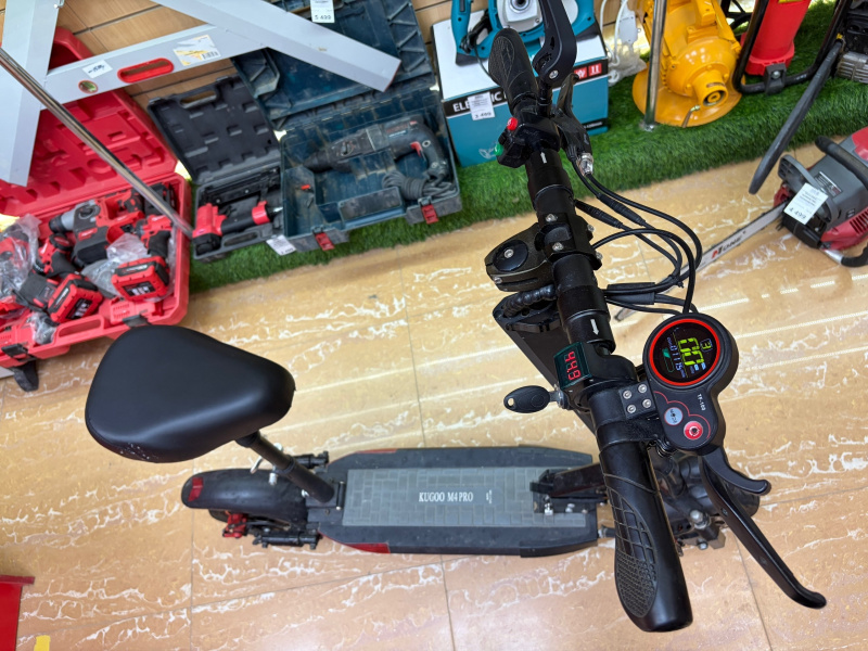 Самокат Kugoo M4 PRO