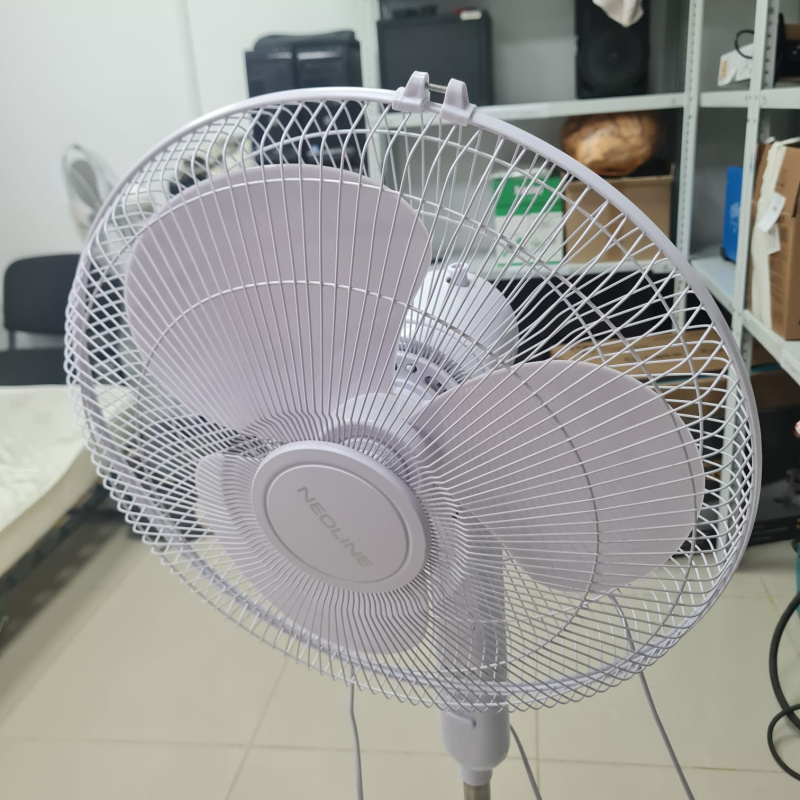 вентилятор напольный Neoline 404