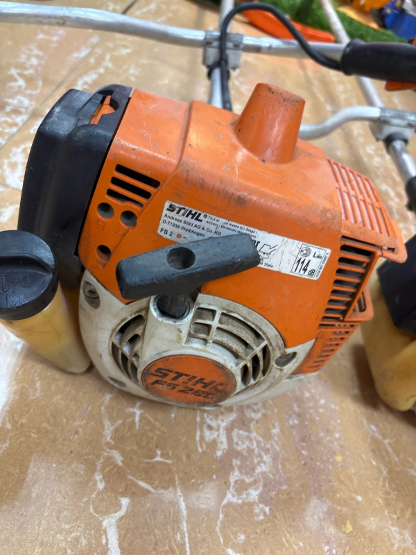 Газонокосилка Stihl fs250