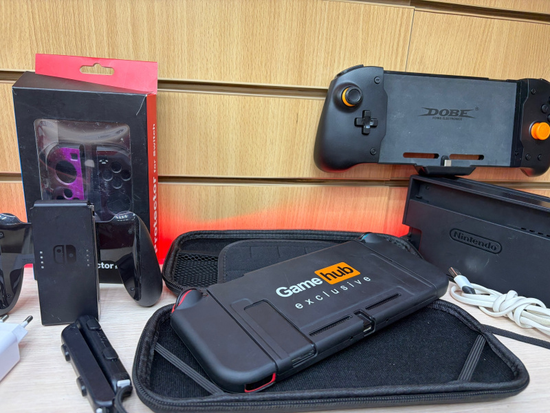 Купить Игровая приставка Nintendo SWITCH 2 ШИТАЯ Б/У за 0 руб