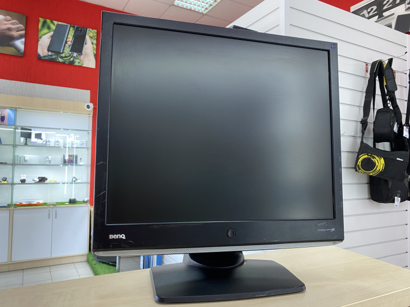 Монитор . BenQ ET-0011-B(19)