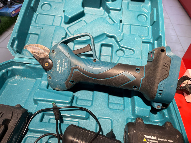 Секатор  Makita(Реп)