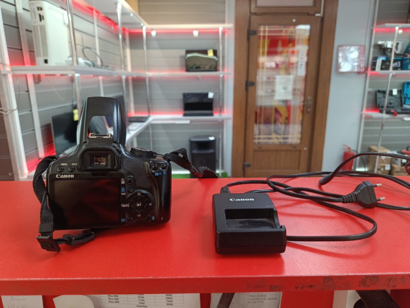 Фотоаппарат Canon Ds126181