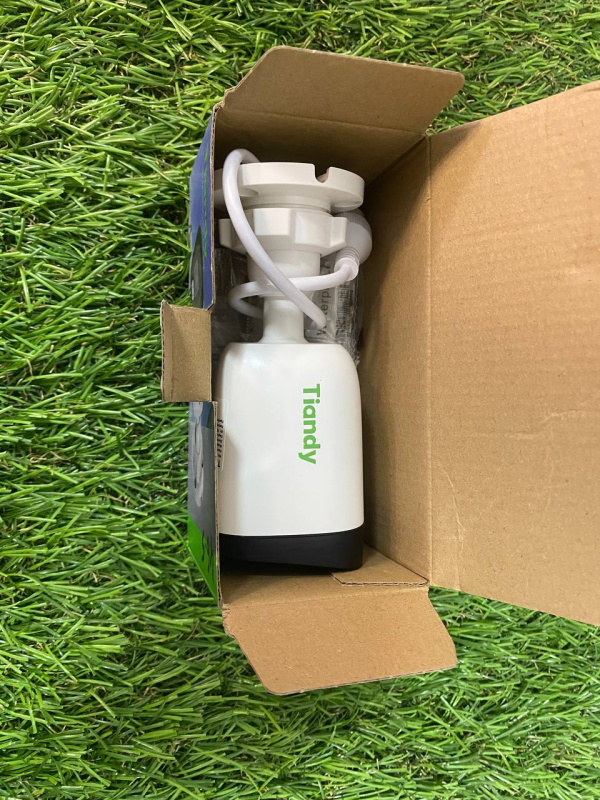 Камера видеонаблюдения   TC-C321N