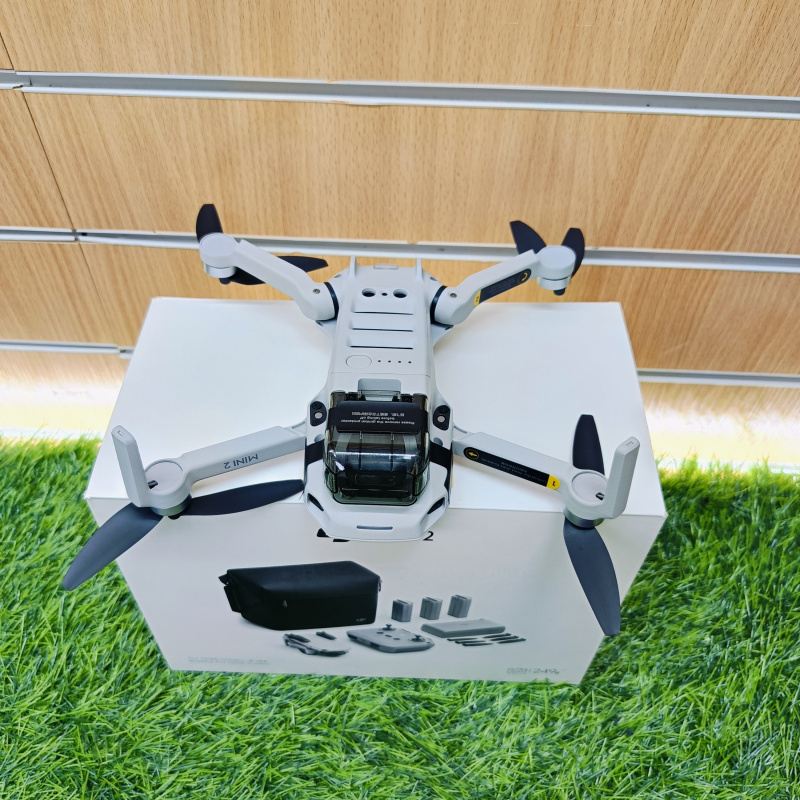 Квадрокоптер DJI Mini 2