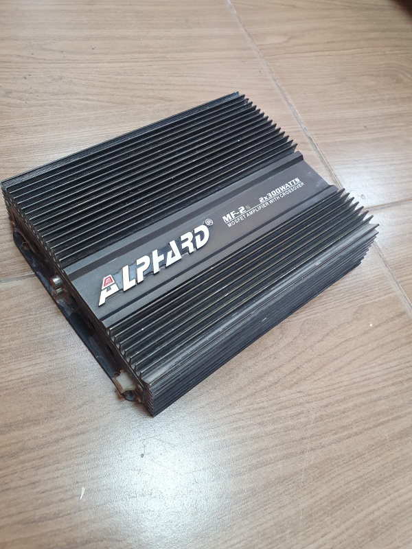 Авто усилитель Усилитель ALPFARD MF-2