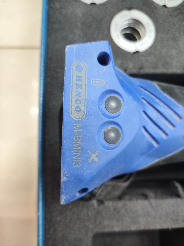 Резьбонарезной электрический клупп HENCO M-BMINI3