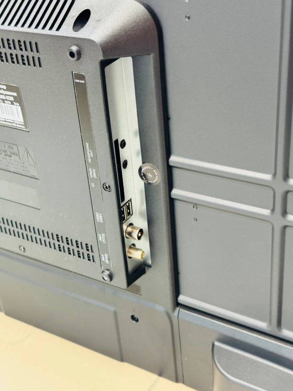 Телевизор Hartens HTY-43F06B-VZ