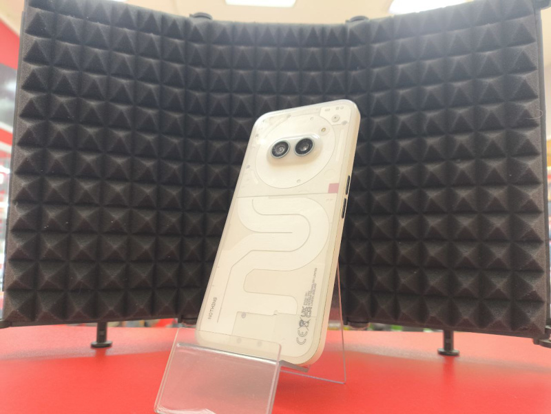 Мобильный телефон Nothing Phone (2a)