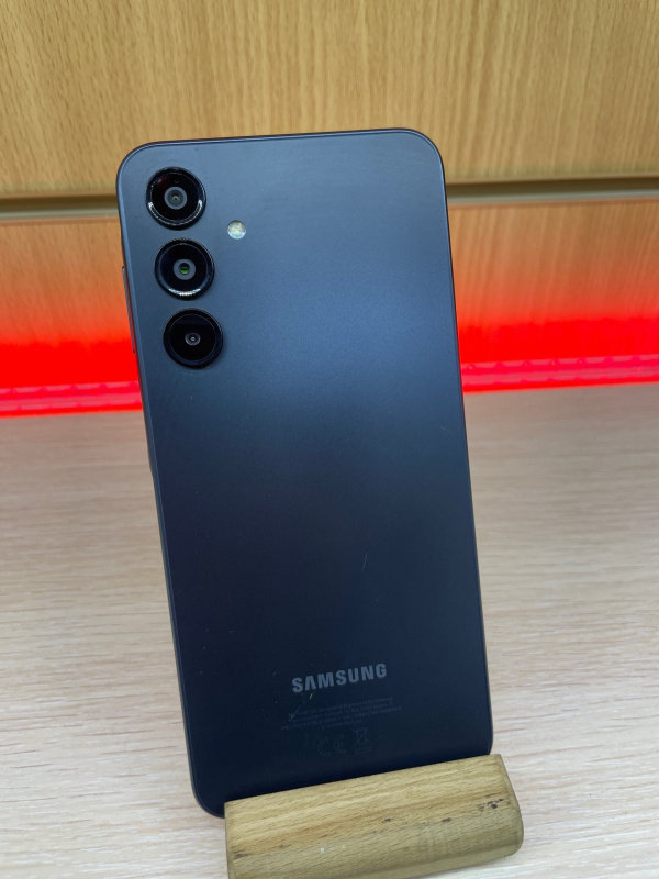 Мобильный телефон Samsung Galaxy A16