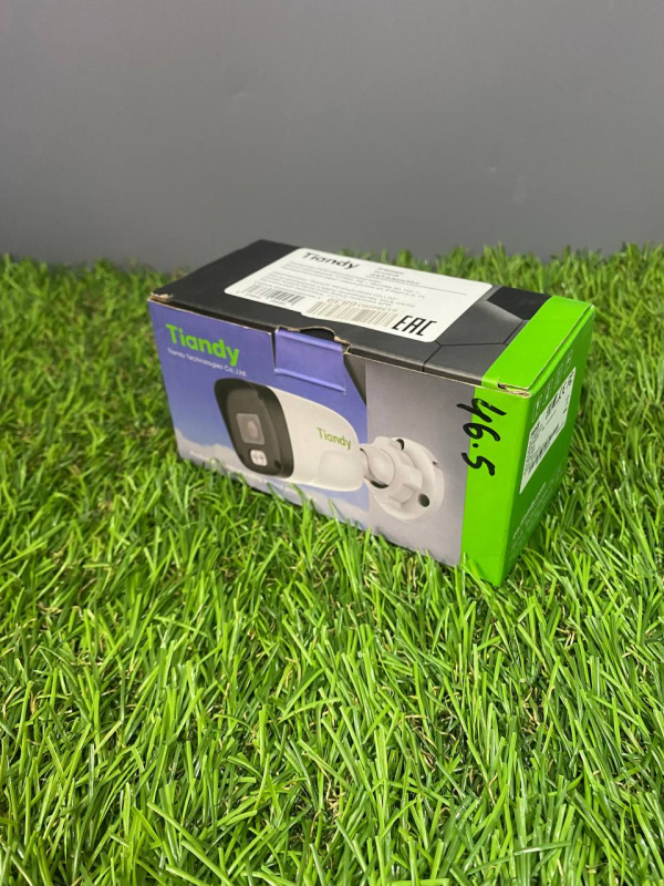 Камера видеонаблюдения   TC-C321N