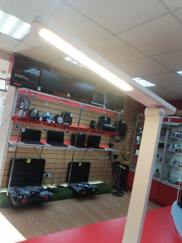 лампа C*A настольная