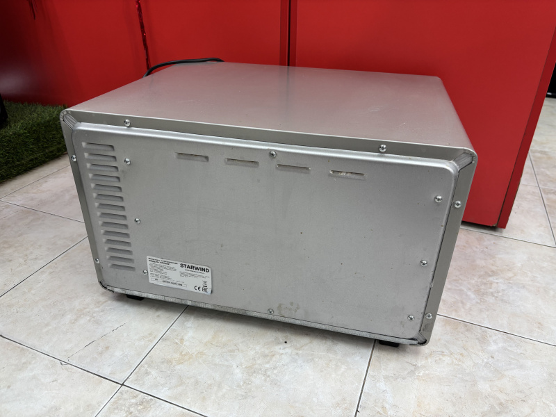 Мини-печь электрическая Starwind SMO2021