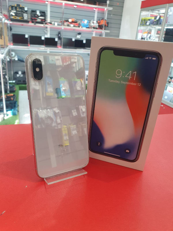 Мобильный телефон Apple iPhone X