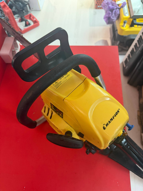 Бензопила Champion 254-18