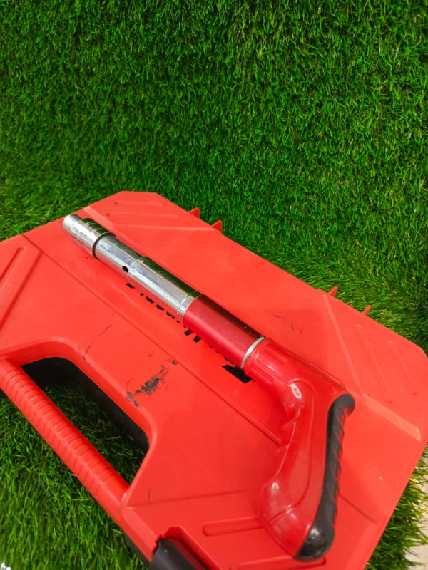 Гвоздезабиватель  Три Муравья