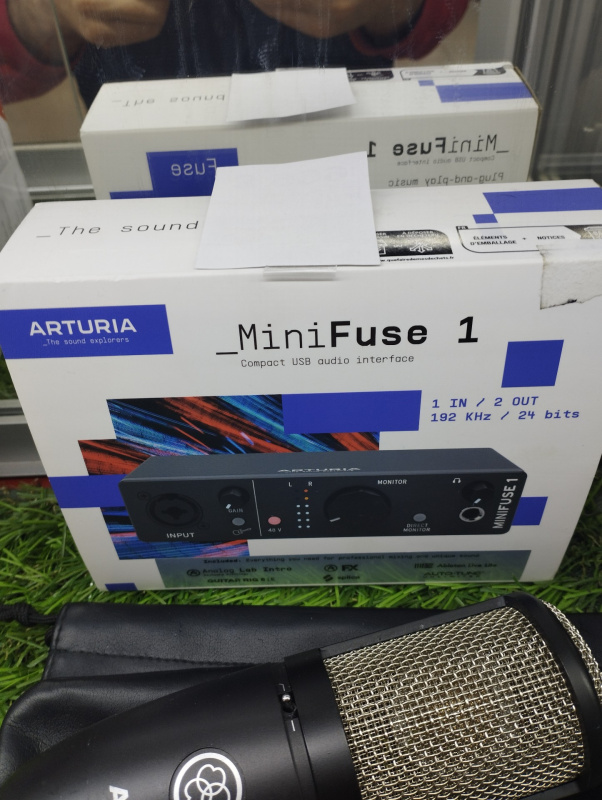 Ресивер Arturia minifuse 1