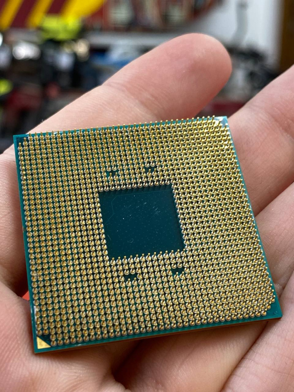 Процессор - AMD Ryzen 3 1200