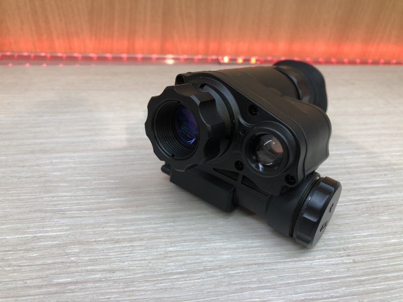 ПРИБОР НОЧНОГО ВИДЕНИЯ  NVG 10